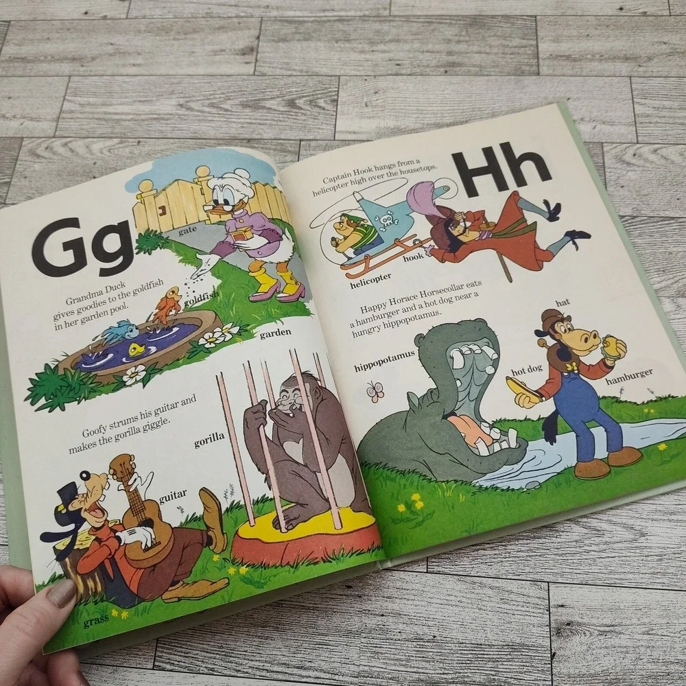 Walt Disney Alphabet A-Z Book 1983 Vol‎ 1 Mickey Mouse Pooh HC Vtg Retro ABC